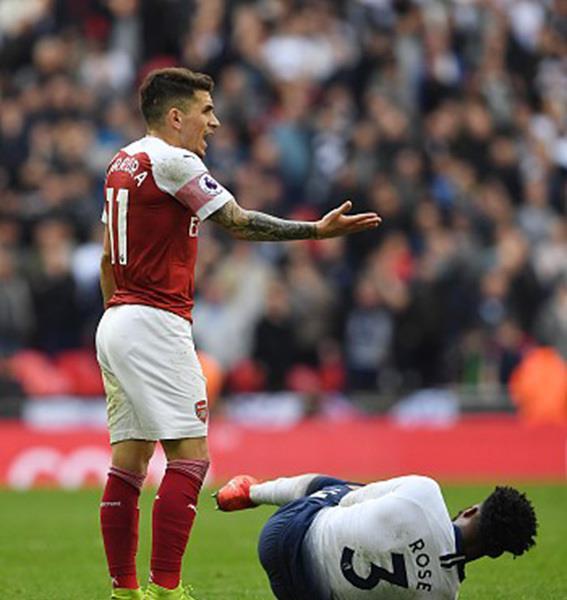 包含今晚欧联焦点战，新疆广汇防线松动，话题不断，年轻球员得到机会的词条-开云入口